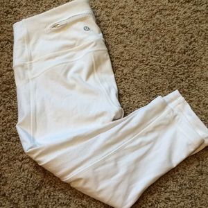 Lululemon White Crop Legging